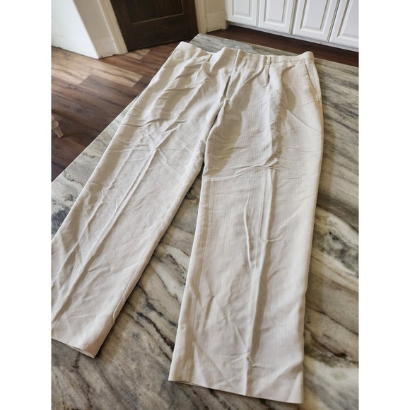 Perry Ellis Other - Perry Ellis Mens 38x30 Beige Herringbone‎ Pleated Dress Pants Modal Blend Tan